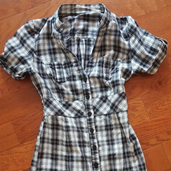 Guess Black-and-White Plaid Full-Button Dress - Picture 3 of 3